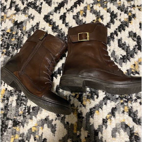 New Vince Camuto boots size 7 - Picture 2 of 4